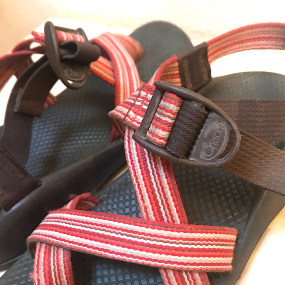 Chaco’s 8 Regular. Sport Sandals.Desert Sunset Colors. Vibram Sole.VGU - Picture 4 of 12